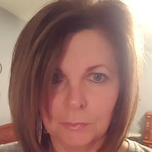 Meet your Posher, Joan